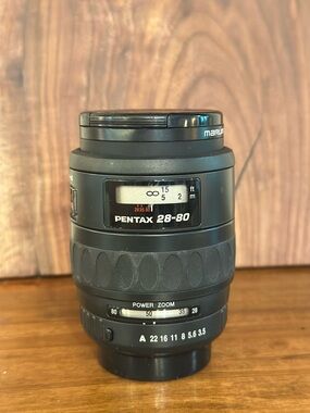 SMC Pentax-FA 28-80mm f/3.5-5.6 Zoom Lens W Both Caps Untested